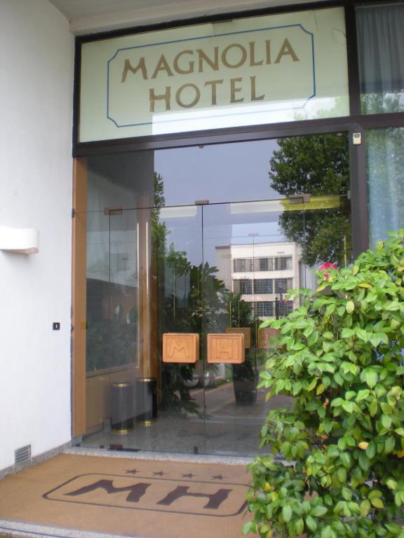 Turandot Magnolia - Hotel & Congressi Grisignano di Zocco Exteriör bild